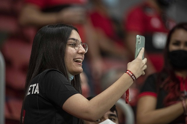 传播到社会 传播到社会